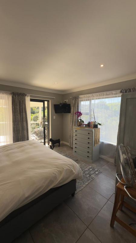 4 Bedroom Property for Sale in Noorsekloof Eastern Cape